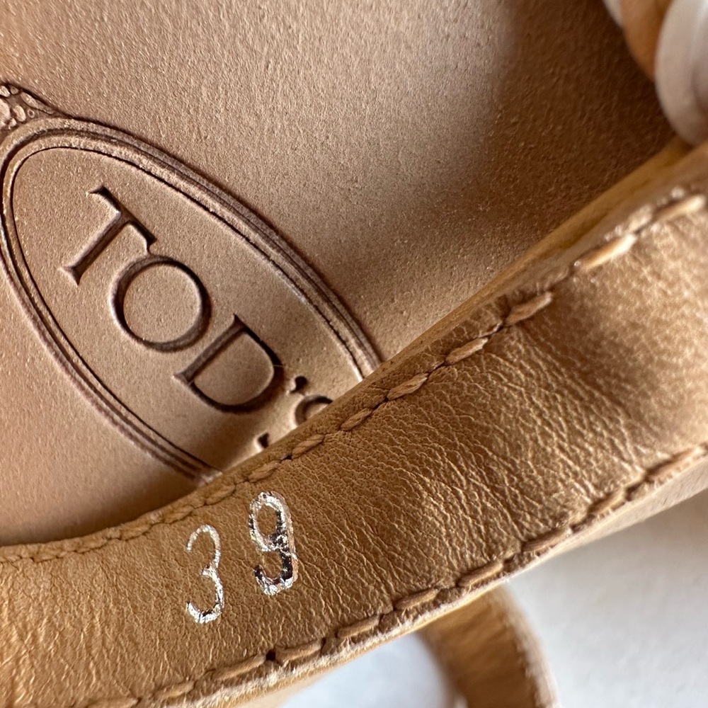 Tod's Beige leather sandals Sz 39 - Picture 5 of 7